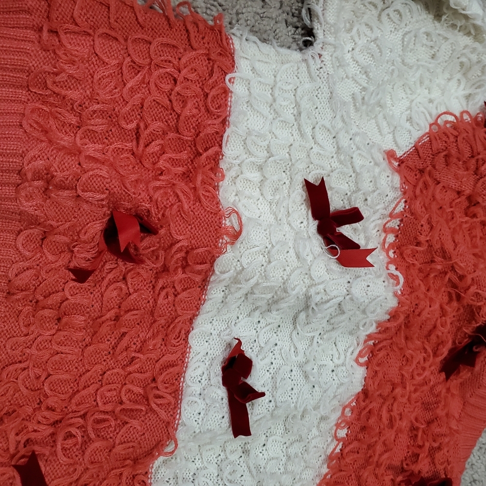 Mighty Fine Red and White Cardigan with Bow Details - Picture 5 of 7